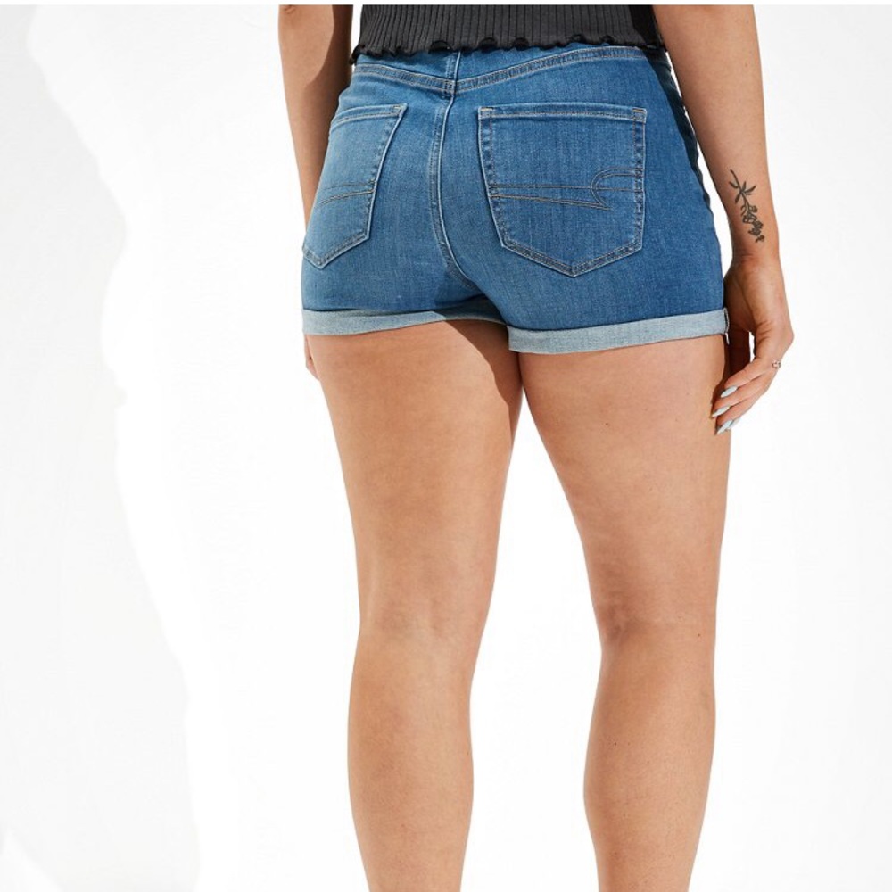 American Eagle Ne(x)t Level Curvy Shorts size 8 - Picture 2 of 6